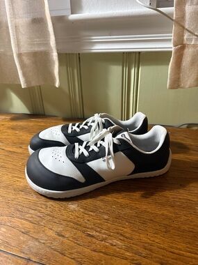 Realfoot Pulse Men’s Extra Wide Sneakers